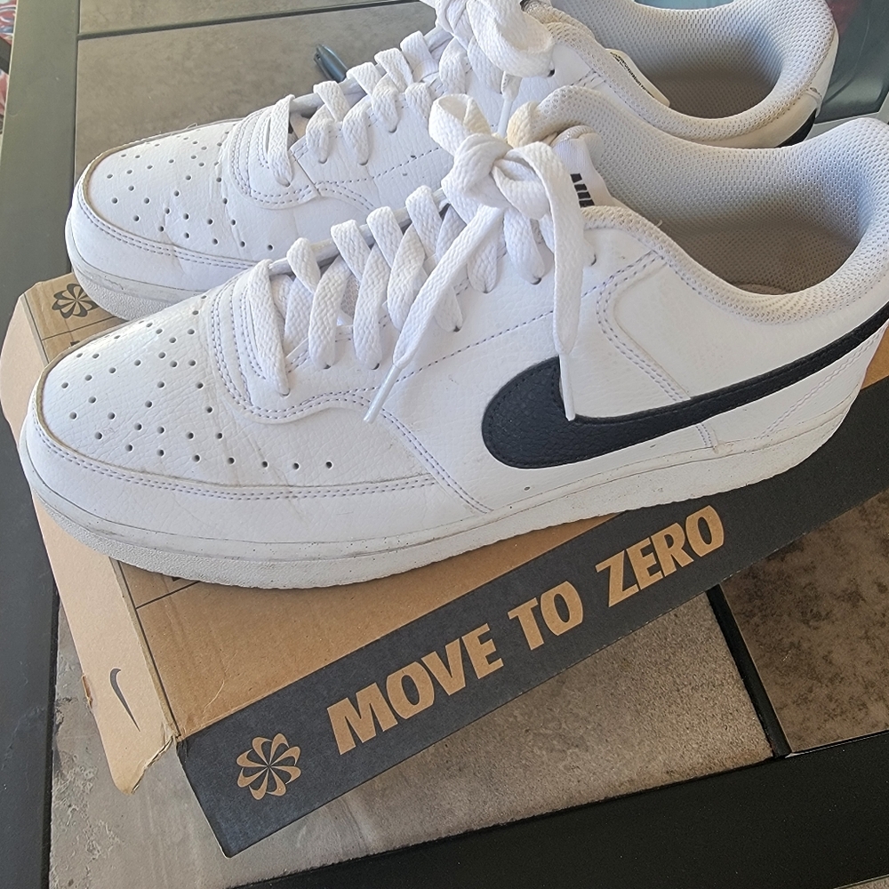 Nike